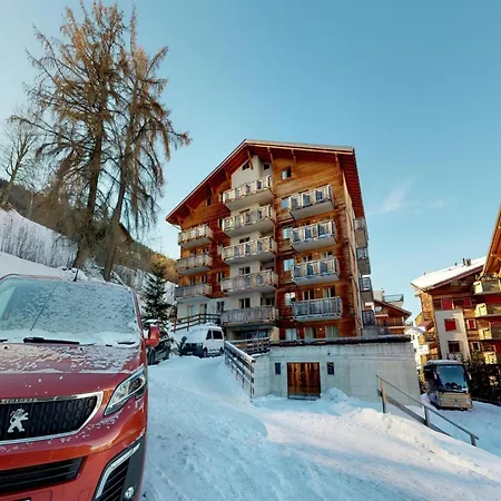 Appealing With Balcony 公寓 *